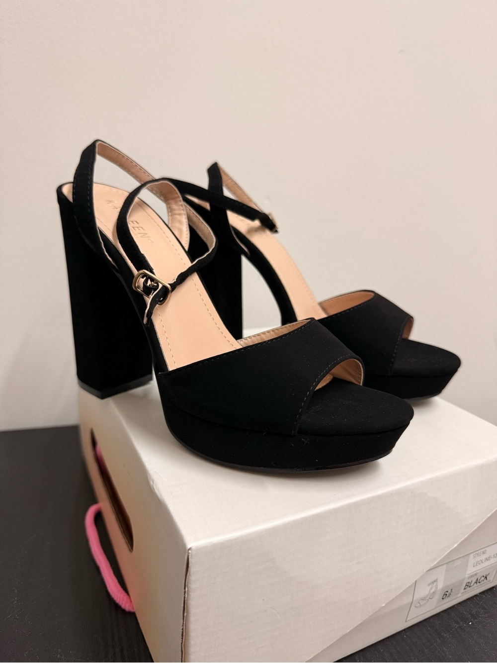 KAYLEEN By Los Angeles Black Platform Block Heel Slingback Sandals